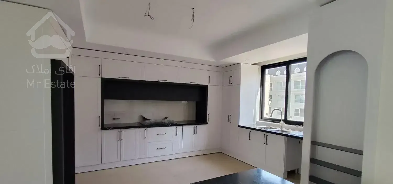 رهن آپارتمان۲۸۰متری ۳خوابه مستر شهرک غرب/شخصی ساز