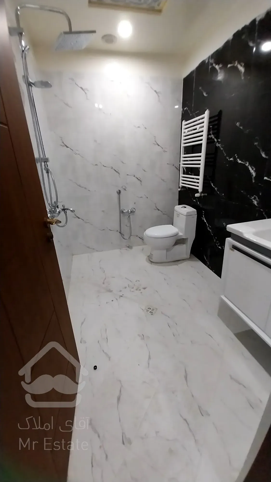 فروش اپارتمان 180 متری سه خواب هروی