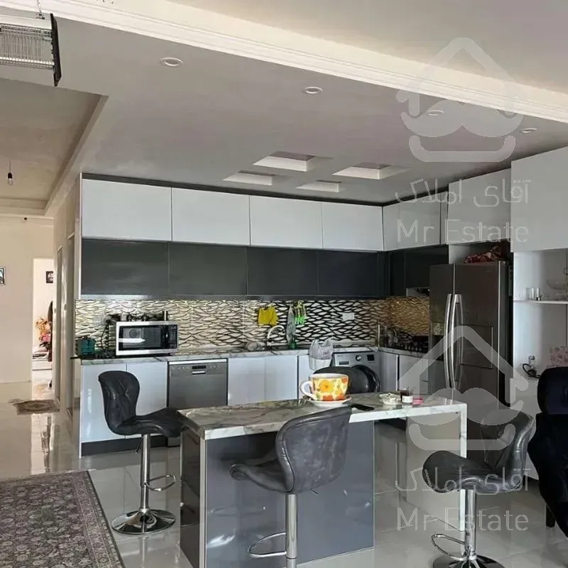 آپارتمان 128 متر د2خواب_ ویو دریا_ مناسب سرمایه گذاری