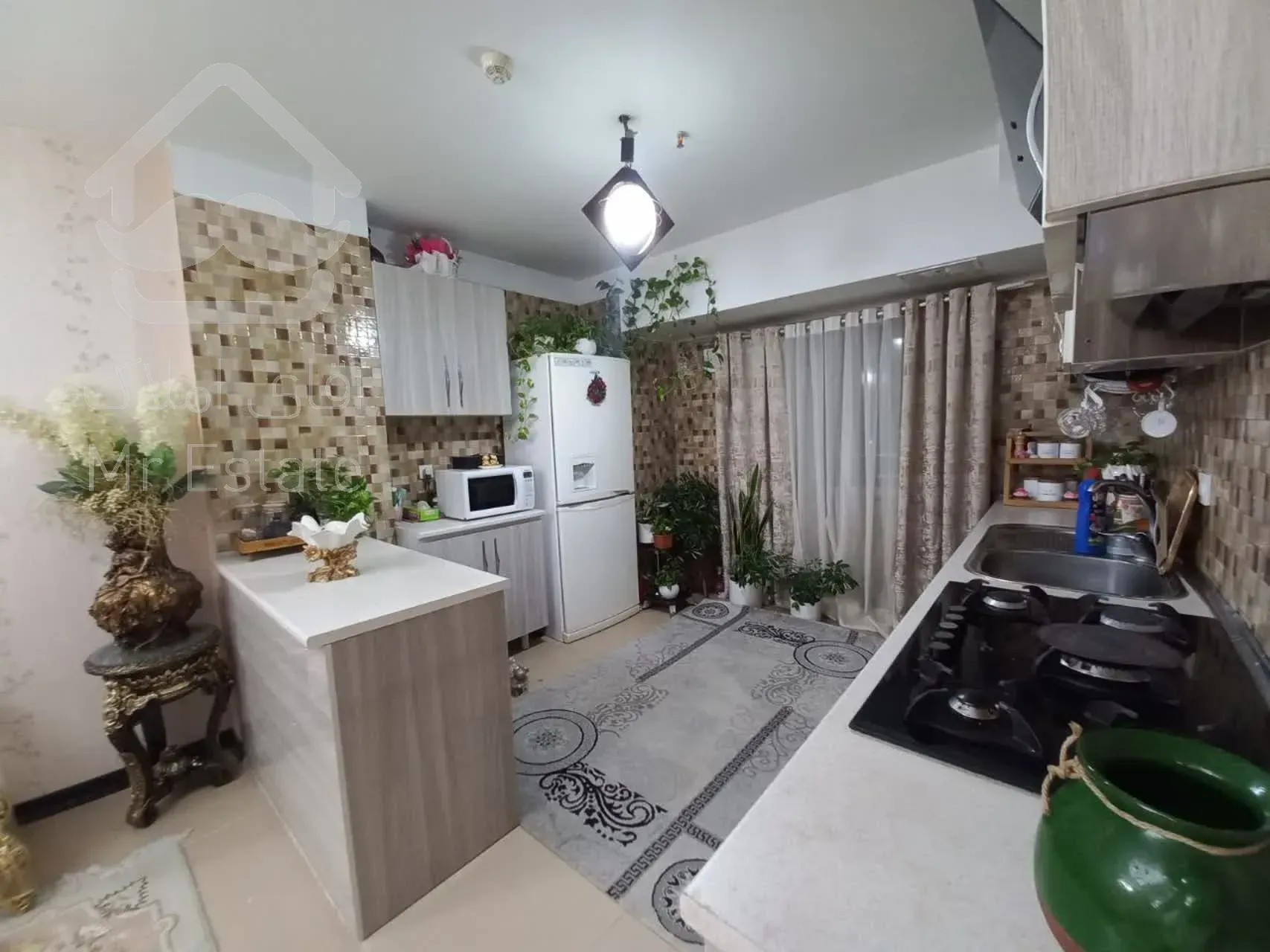 اجاره آپارتمان 2 خواب 80 متر دریاچه چیتگر ویو باز