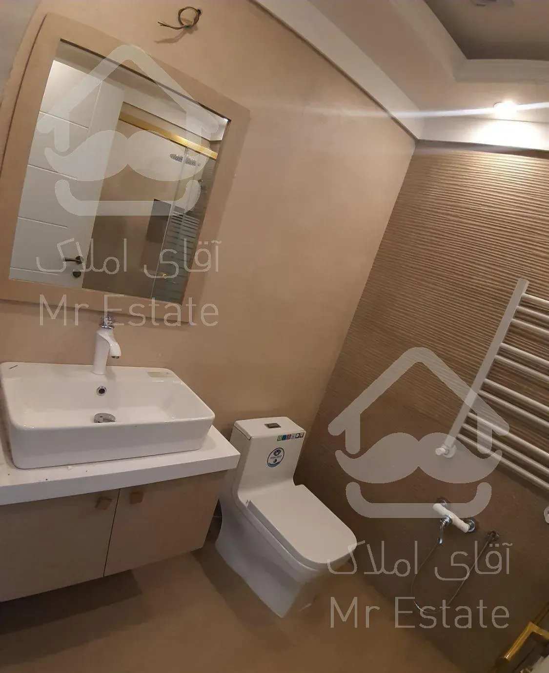 آپارتمان ۱۱۰ متری ۲ خواب فول امکانات