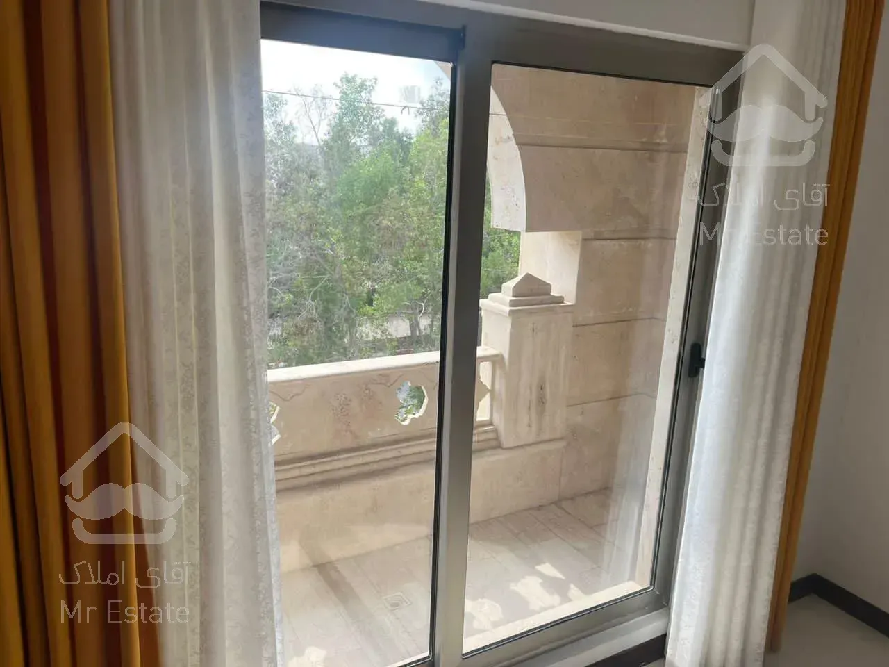 فروش آپارتمان۷۲ متری  عرفان شهرک صدف