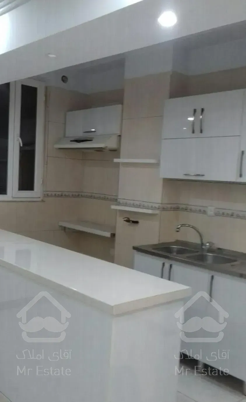 نواب آپارتمان 43 متری خوش نقشه