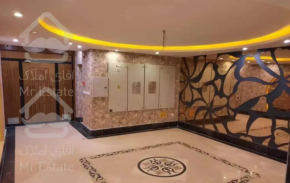 آپارتمان نوساز واقع در نوبنیاد کوهستان سوم