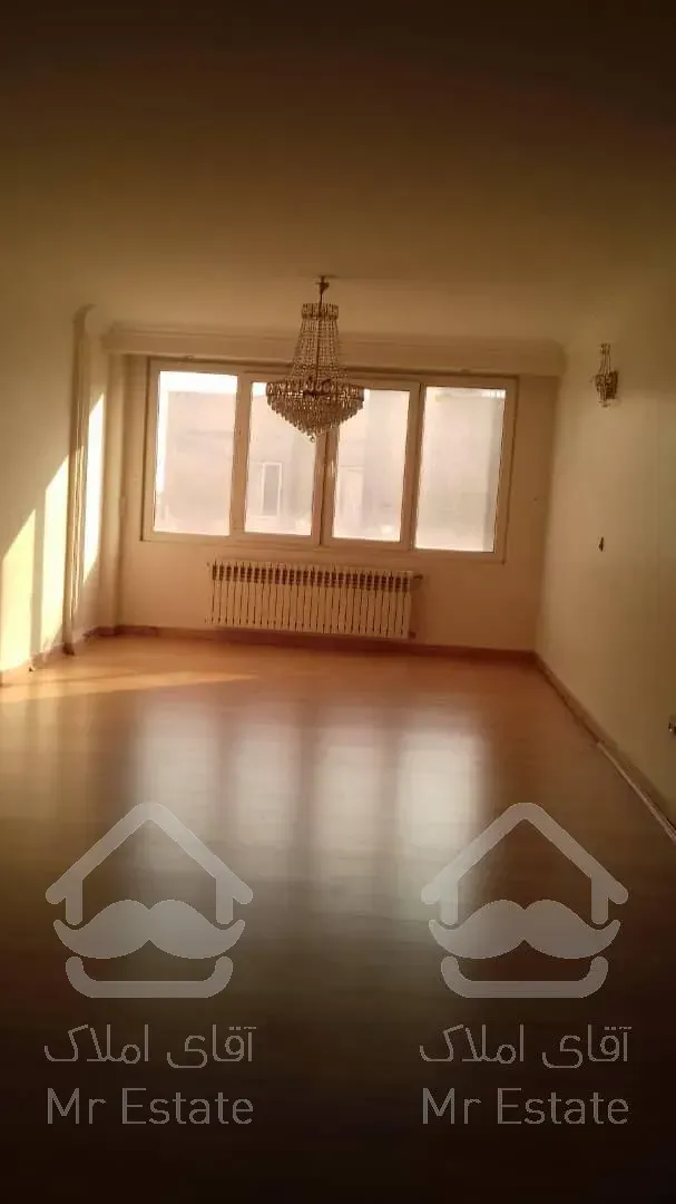 آپارتمان ۱۷۵ متری واقع در سعادت آباد