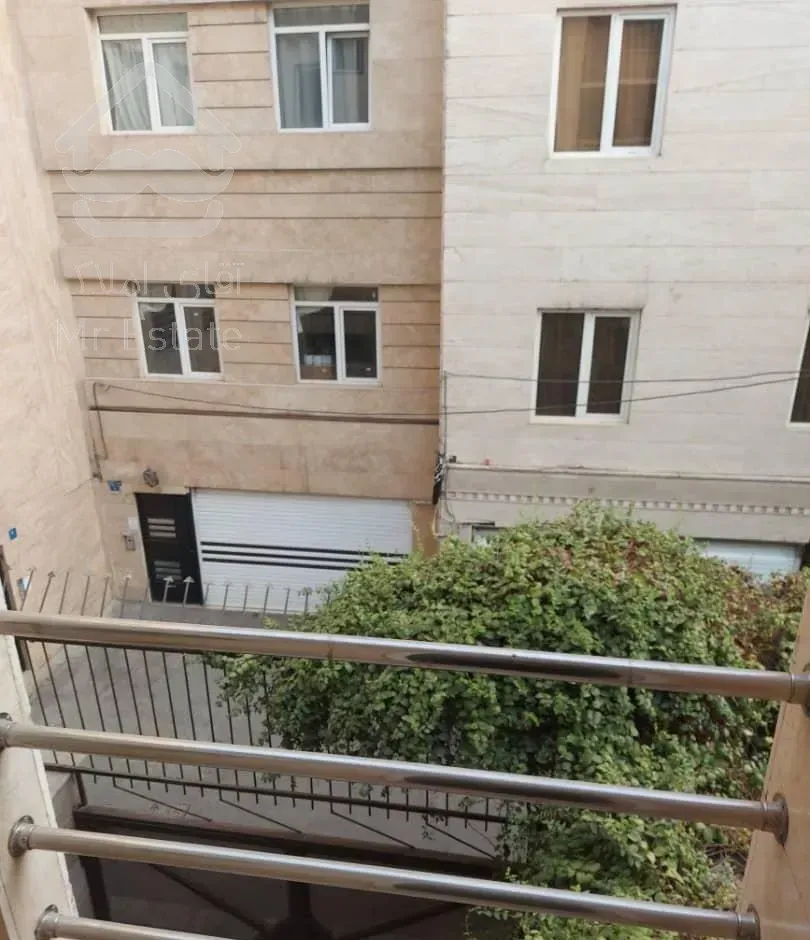 50متر اسکندری امام خمینی با پارکینگ مترو رودکی