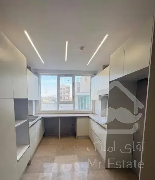 ۷۰متر/دو خواب/فول امکانات/وحیدیه