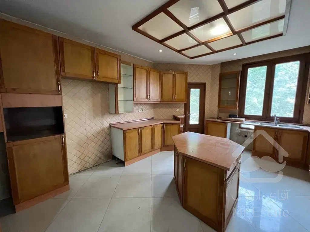 فروش اپارتمان 197 متری محمودیه