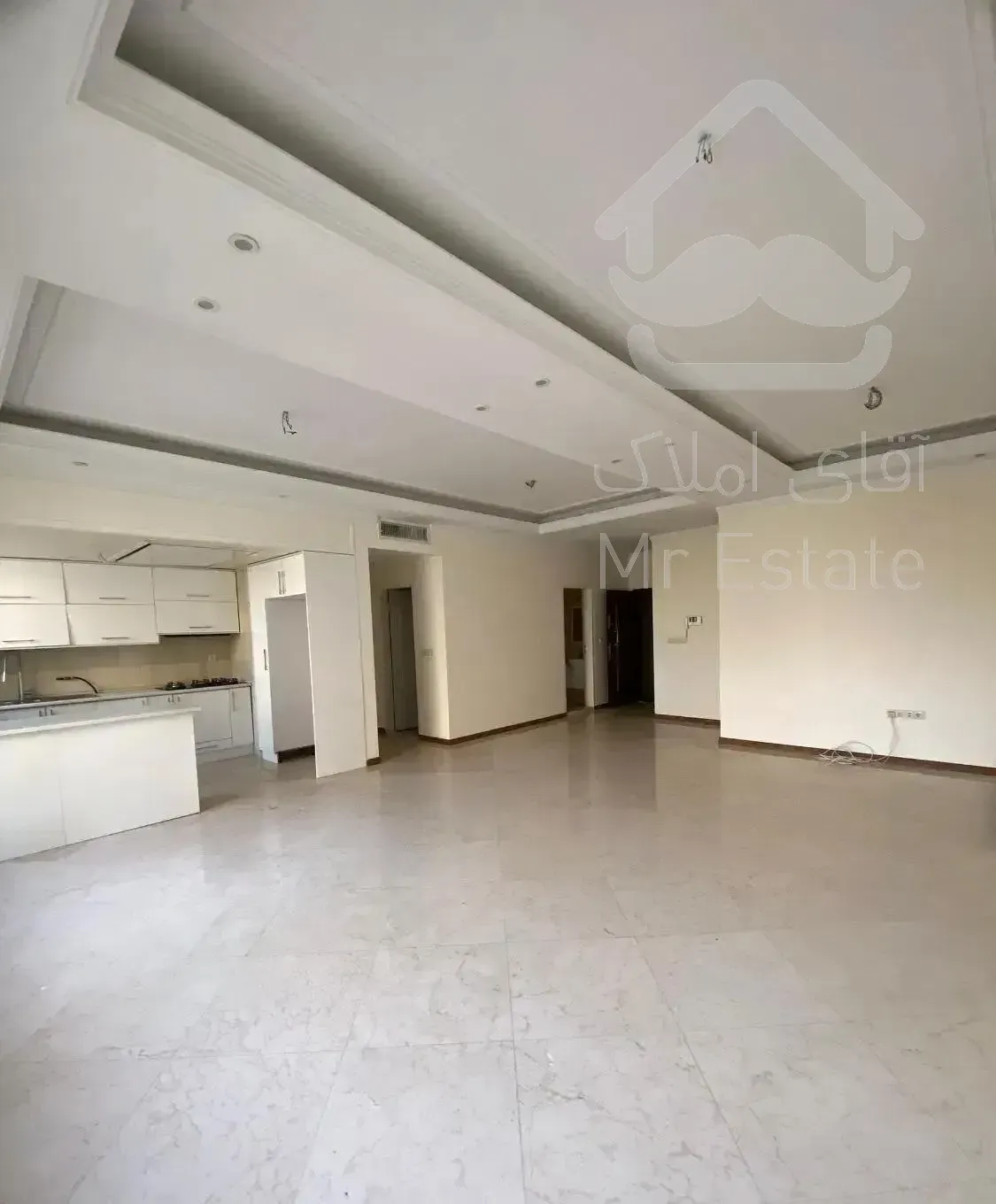 ۹۳ متر ، ۲ خواب ، بازسازی شده ، یخچال