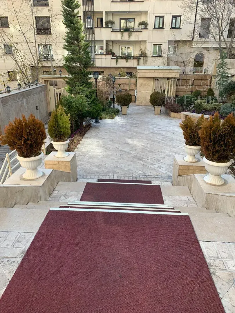 فروش اپارتمان 320 متری ولنجک