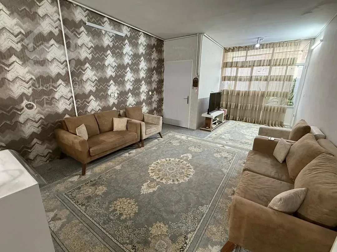 اجاره ی منزل مسکونی طبقه ی اول