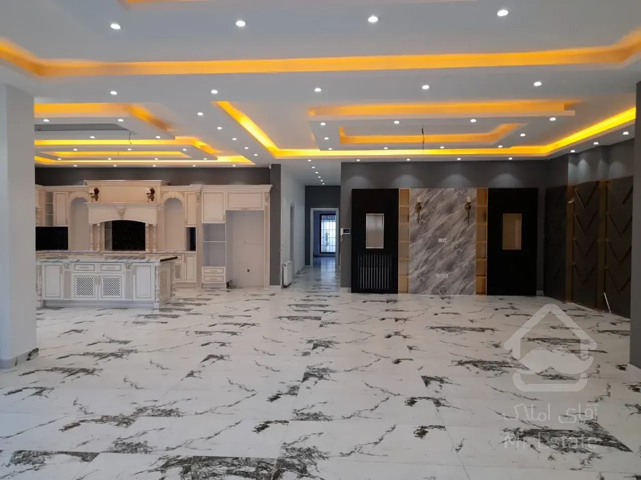 ویلا باغ ۷۰۰متری عالی