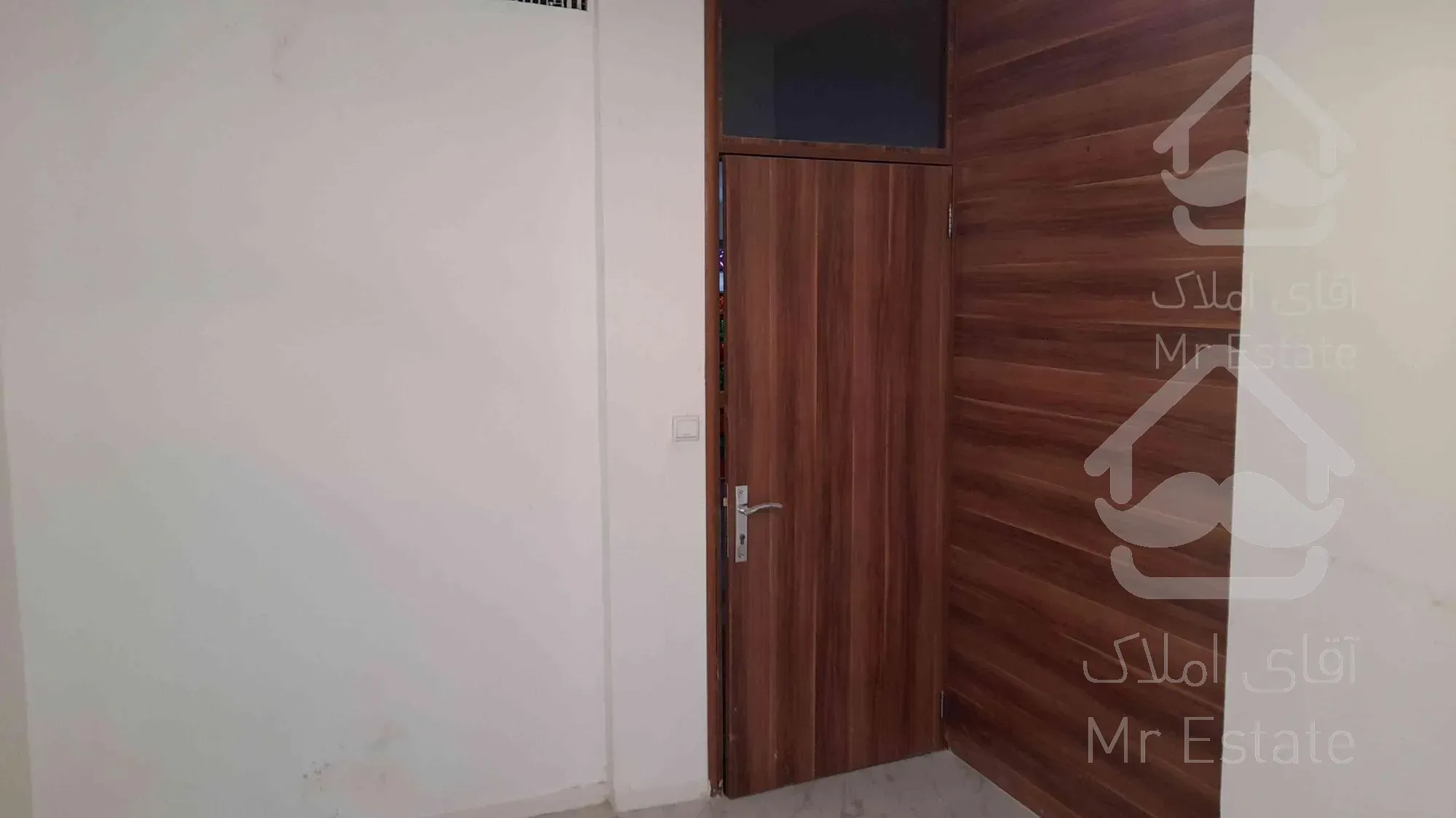 ۱۱۰ متر اداری  بر کاشانی