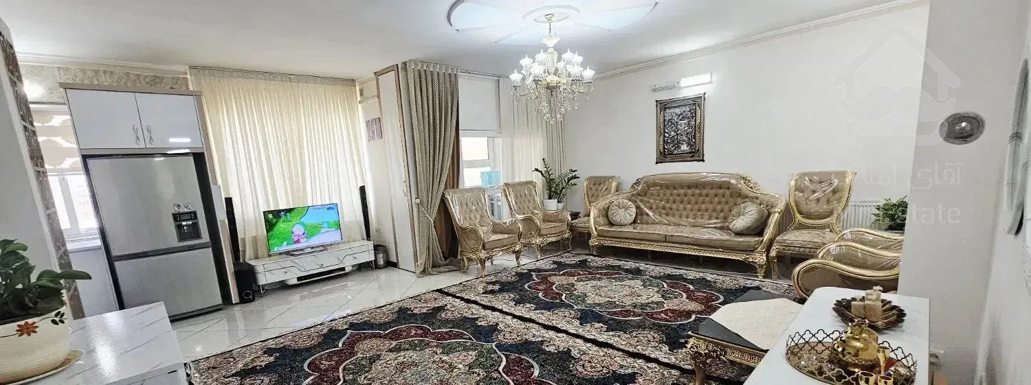 آپارتمان۱۰۲متری درشهرک گلستان