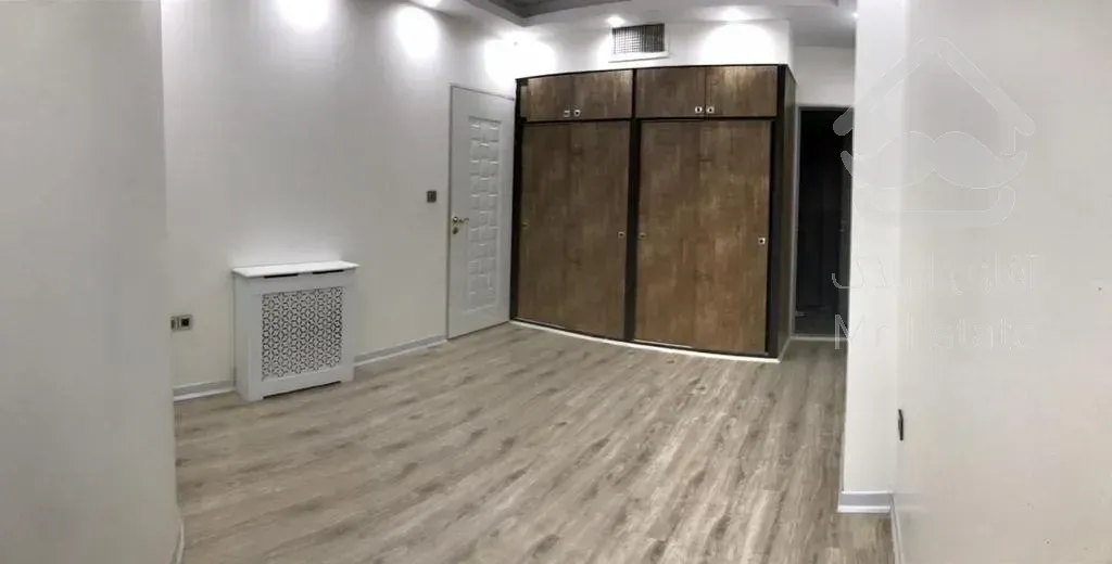 فروش 70 متری پاسداران