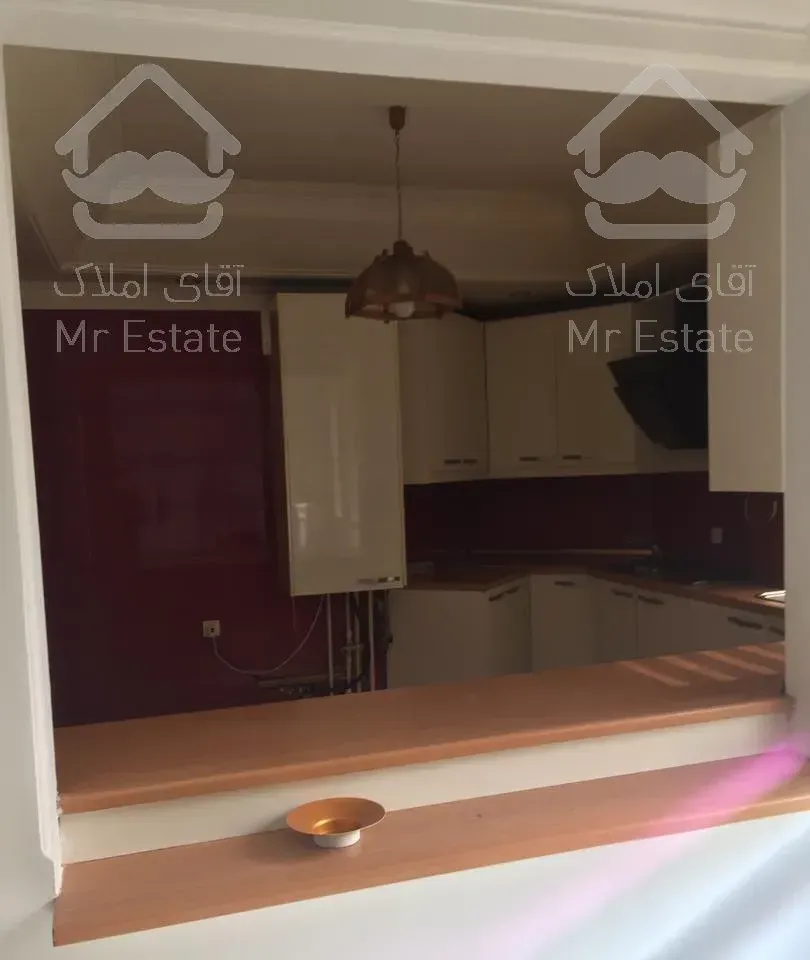 نیاوران۱۱۸متر دوخوابه دوبلکس خوش نقشه