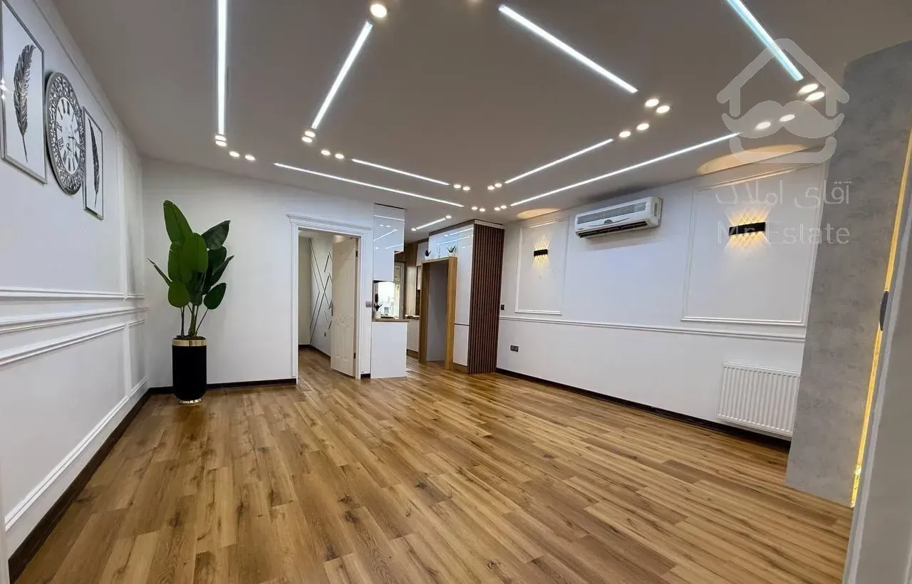 ۷۰ مترسندتکبرگ+پارکینگ سندی/فول امکانات+دیزاین شیک