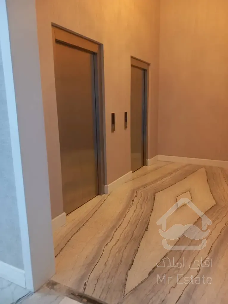 فروش 61 متر هروی