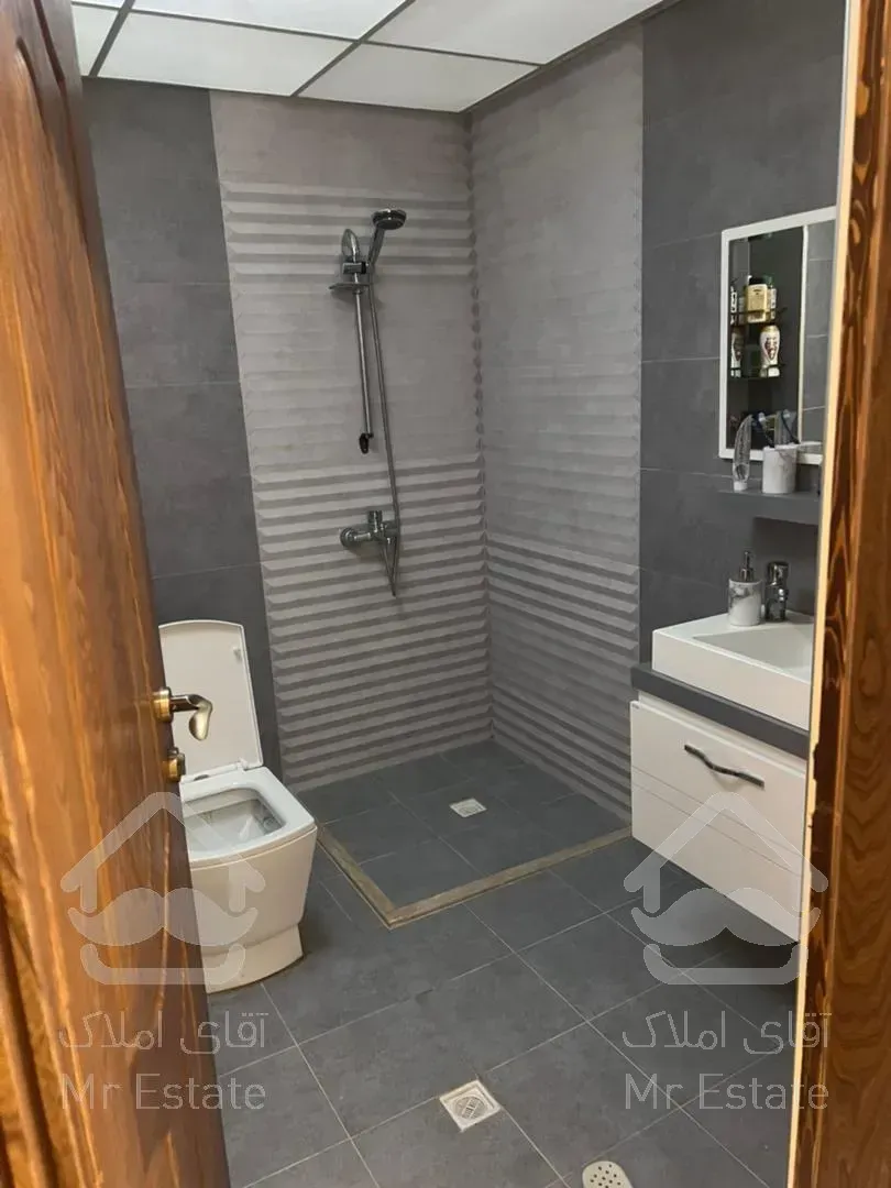 یک واحد آپارتمان ۱۲۰ متری تازه ساخت خوش نقش