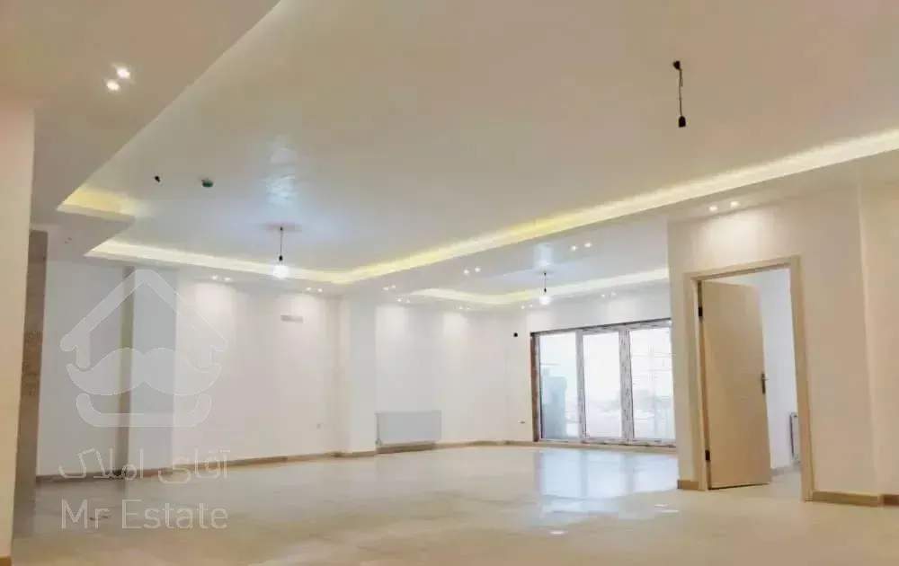 آپارتمان/187 متری/استخر دار/مدرن