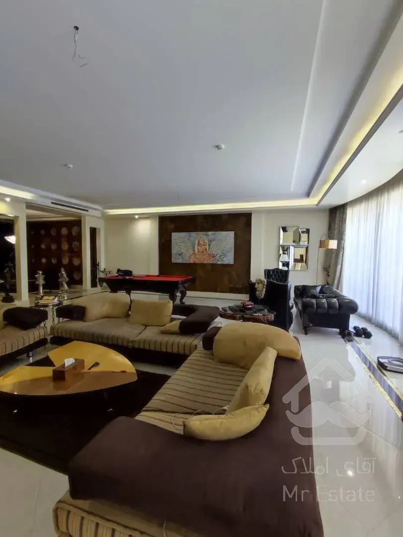 فروش اپارتمان 270 متری زعفرانیه