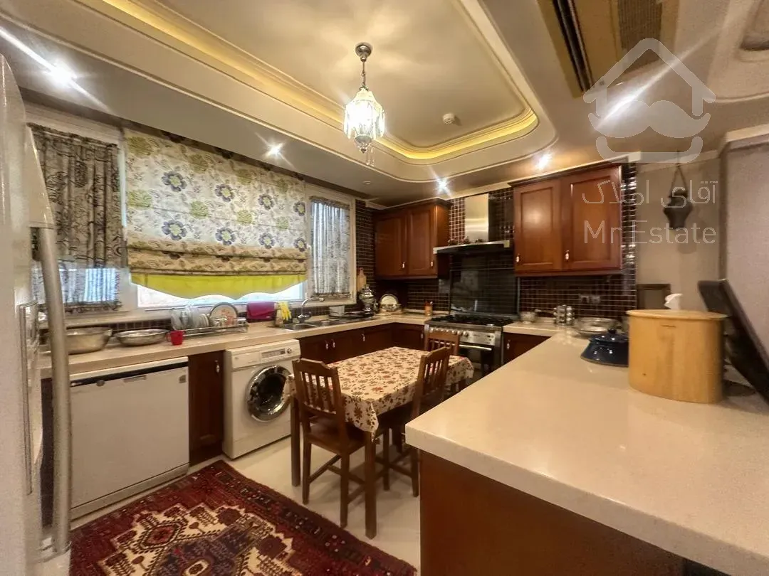 فروش اپارتمان 160 متری زعفرانیه