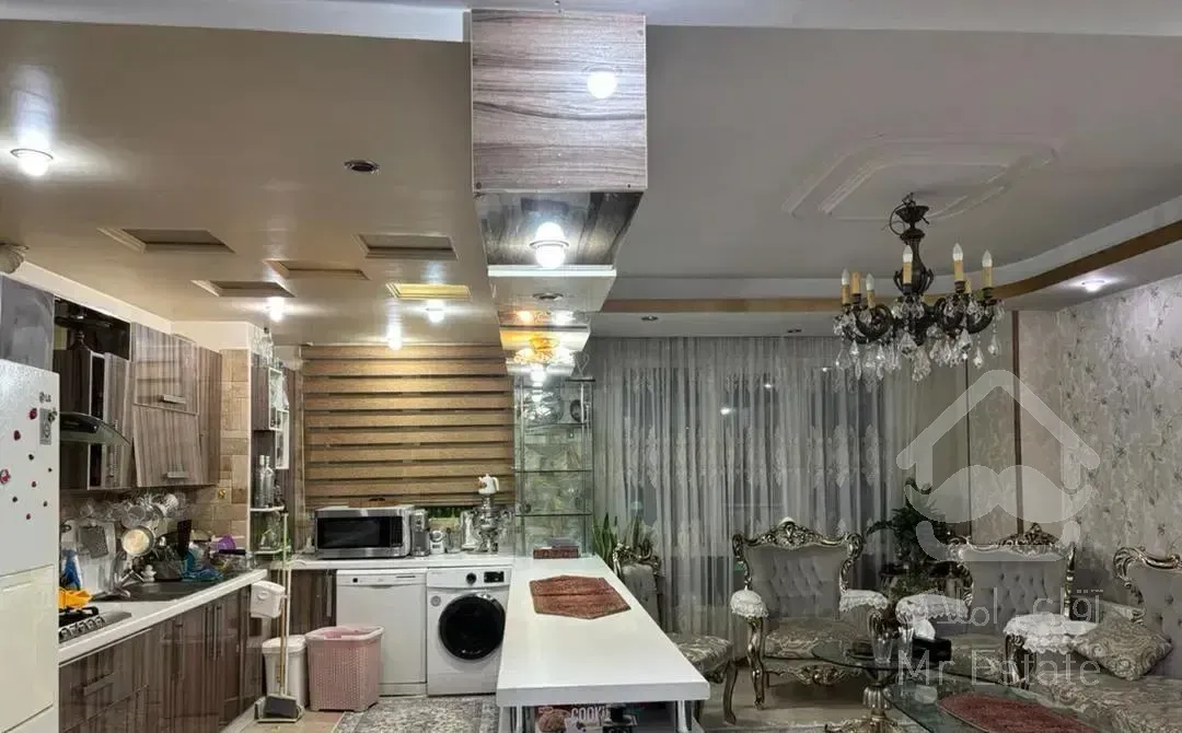 ۱۳۵متر۳خواب فول رو به آفتاب بدون مالک * ایزدپناه *