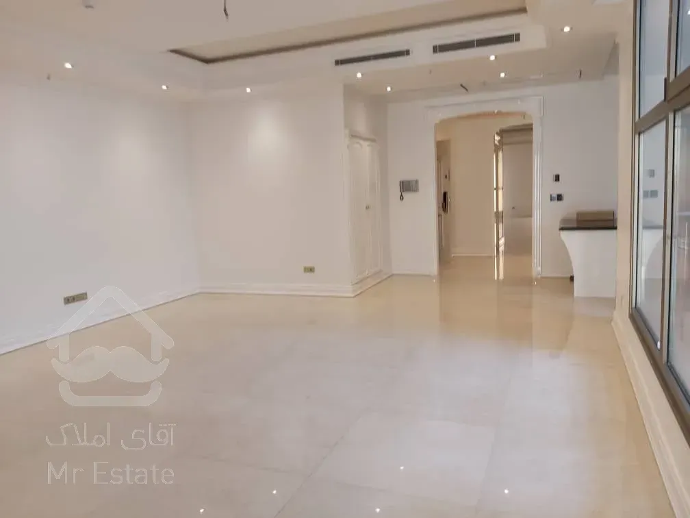 فروش 200 متری نیاوران