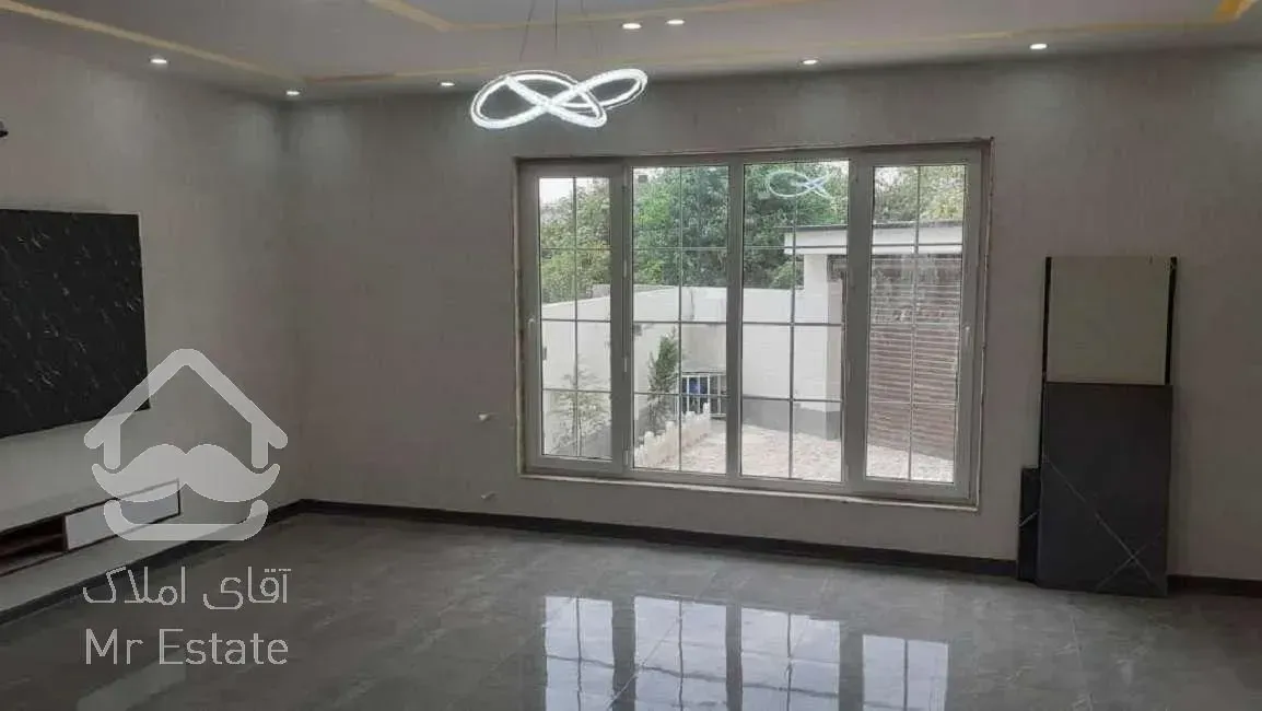 فروش ویلا 252 متری مدرن زیباکنار