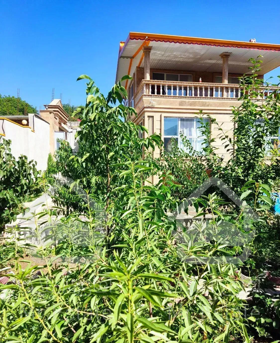 اجاره ویلای دوبلکس  و ماهانه درکلیبر