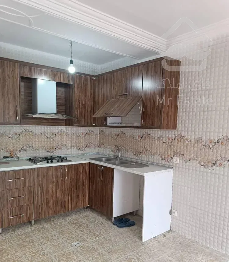 فروش فوری آپارتمان کلیدنخورده محدوده همافران