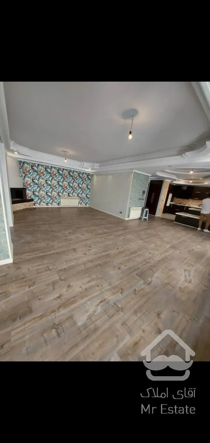 ۱۴۵ متر ۳ خوابه ولنجک