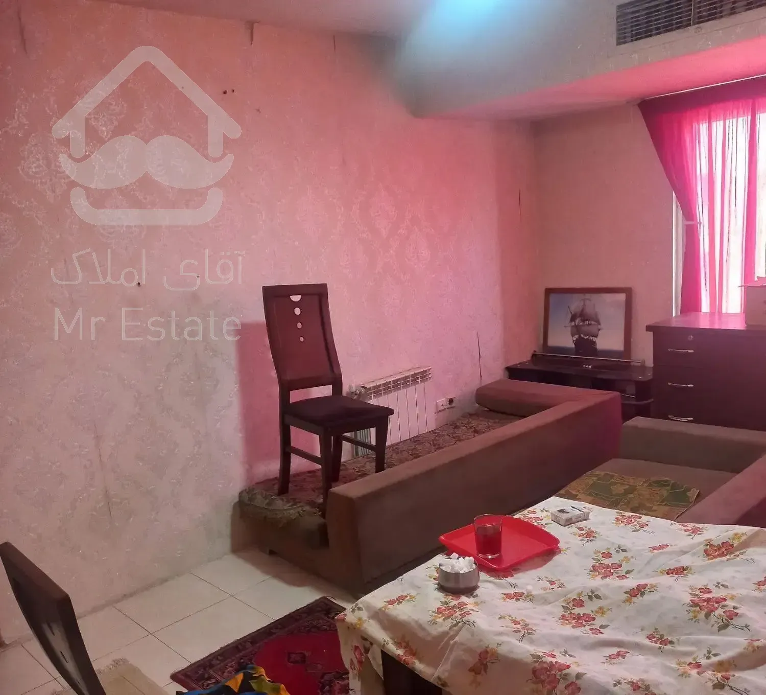 کیسون زون 4 دو خواب 75 متری فول امکانات