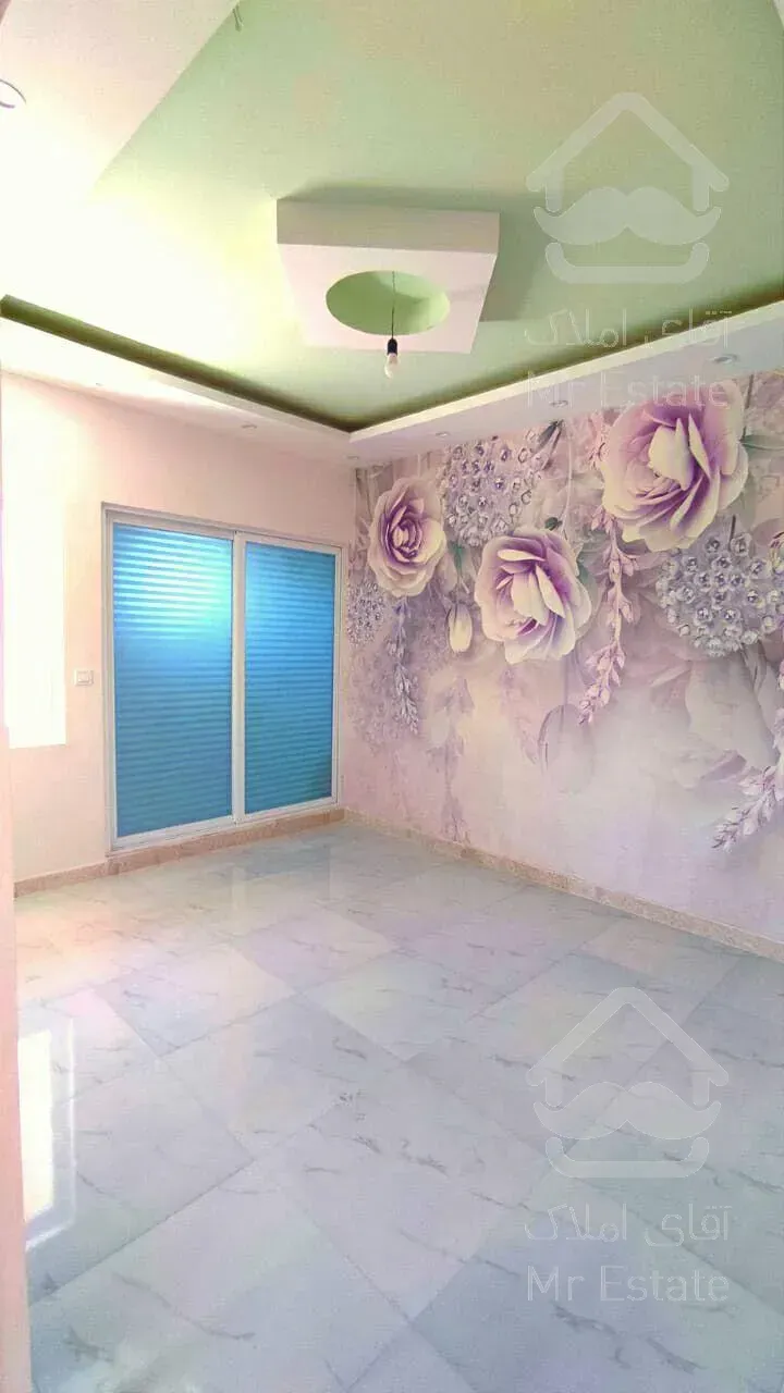 نیم پیلوت جنگلی سند تک برگ لوکیشن قوی