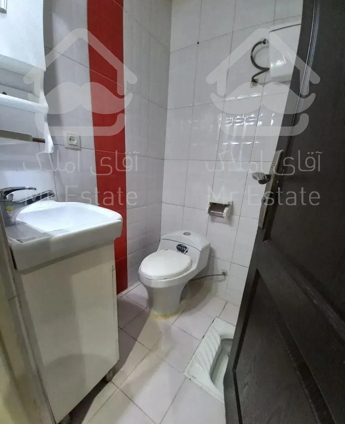 ۹۲ متر ، ۲ خواب / رو به آفتاب