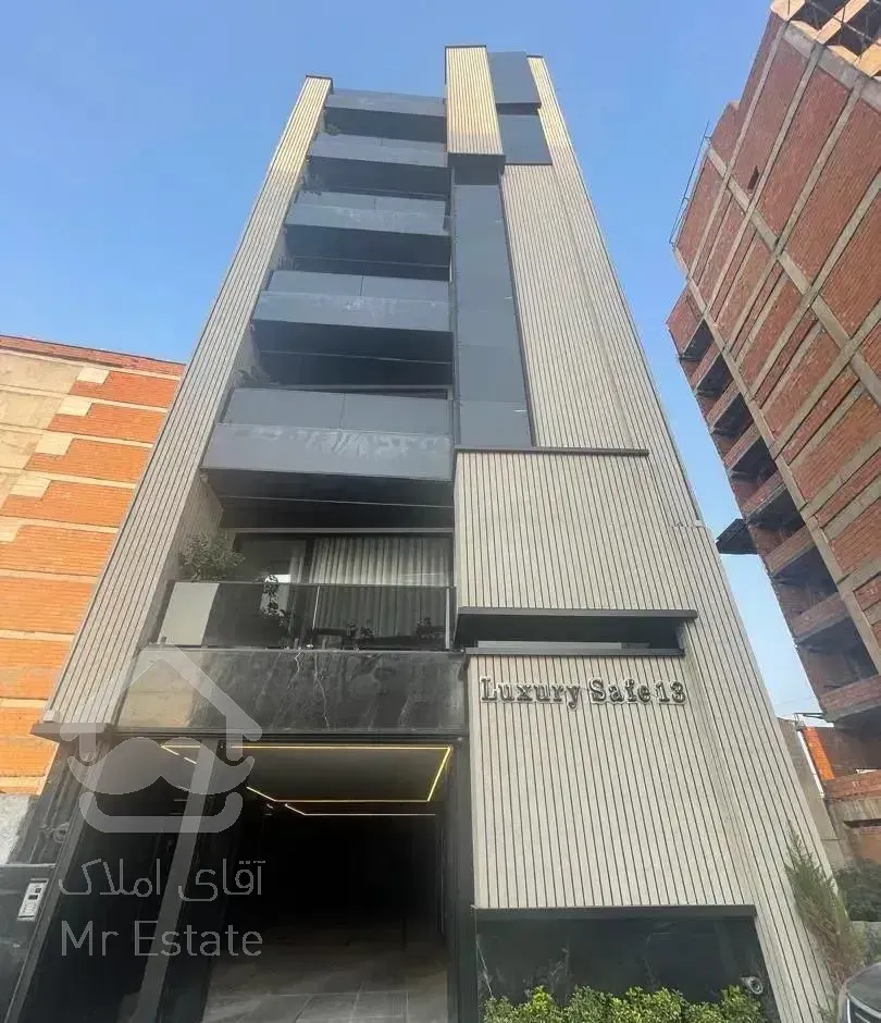 ۱۲۰ مترِ تک‌واحدیِ لوکس در لوکیشن درجه‌یک