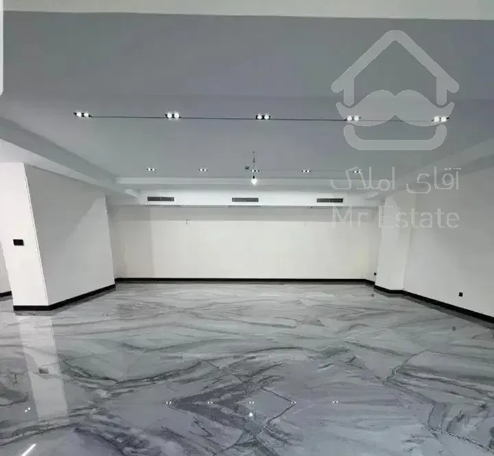 ۱۱۷ متر/دو پارکینگ/کلید نخورده