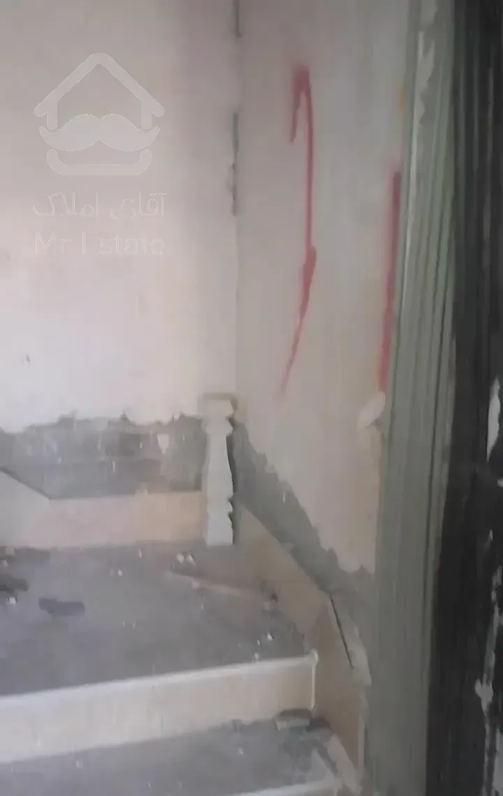 آپارتمان ۲۲۰و۱۲۰متری سه خواب ۳۰۰متر ویلایی