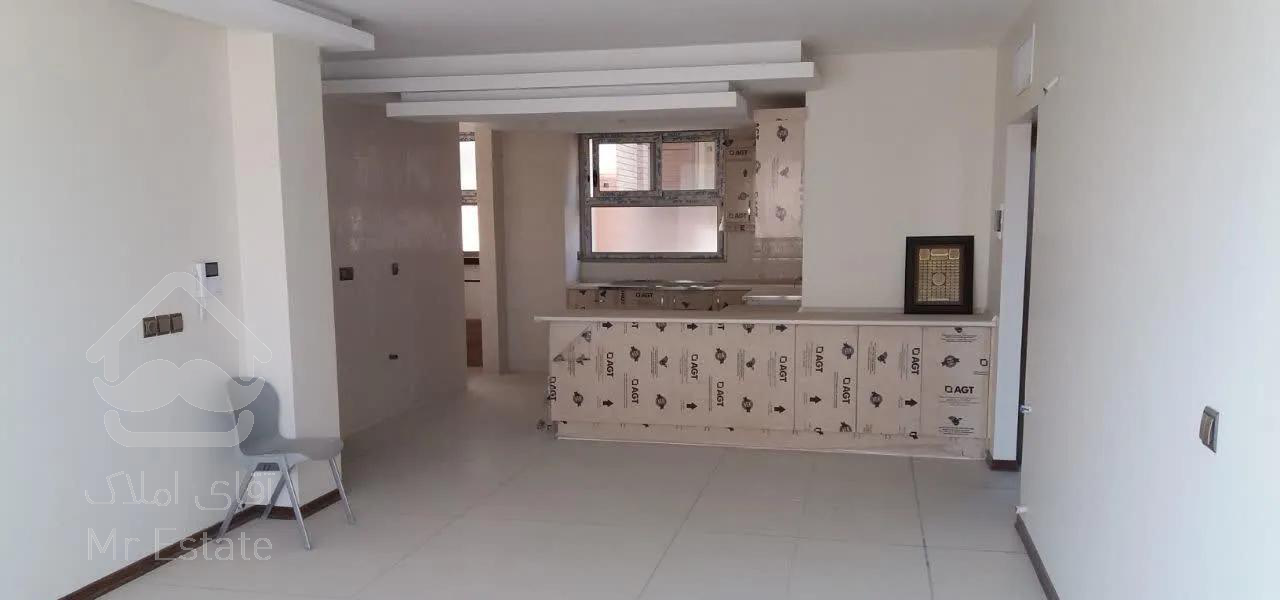 ۱۰۰ متری دو خواب نوساز تاپ لوکیشن احمد اباد