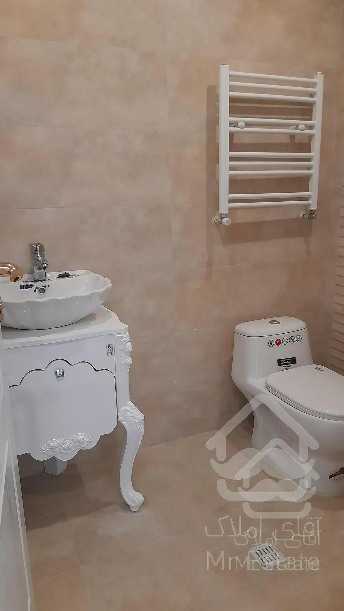 خرید آپارتمان دو خوابه صادقیه (سازمان برنامه شمالی )