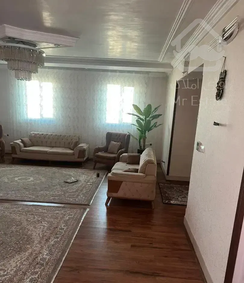 ۱۲۲ متر شهرک شهید قباخلو لوکس فول امکانات