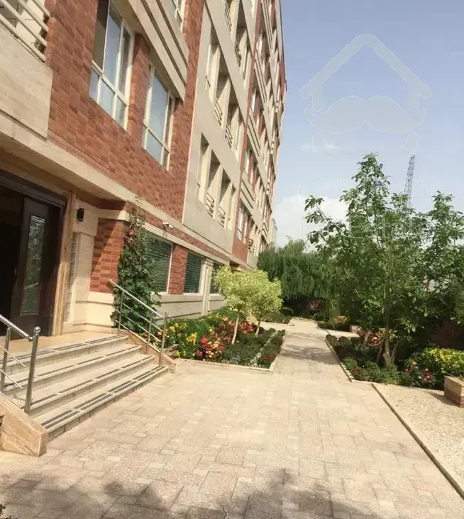 کوی بیمه اکباتان  ،۶۴ متری ۱ خواب مجتمع هما