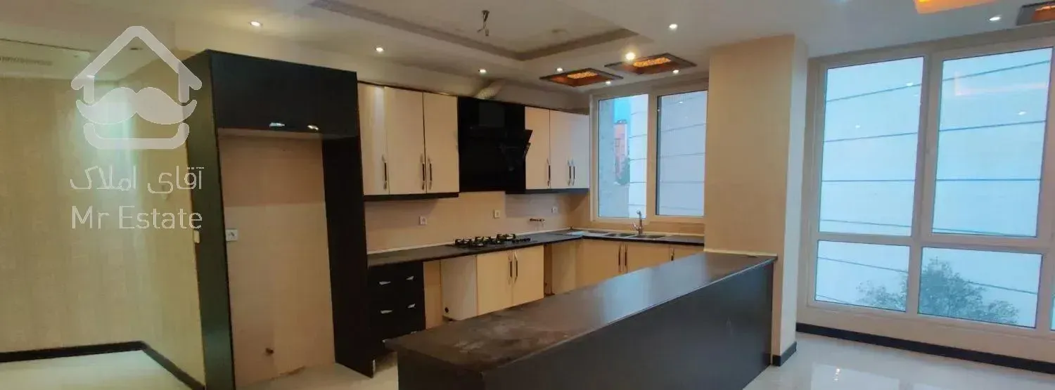 ۱۲۴متر سه خواب آکواریوم ۰