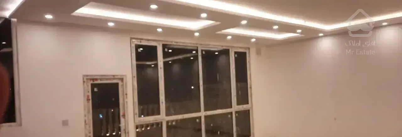 125متر دو خواب  صیاد قبل از پیروزی در حد صفر شیک