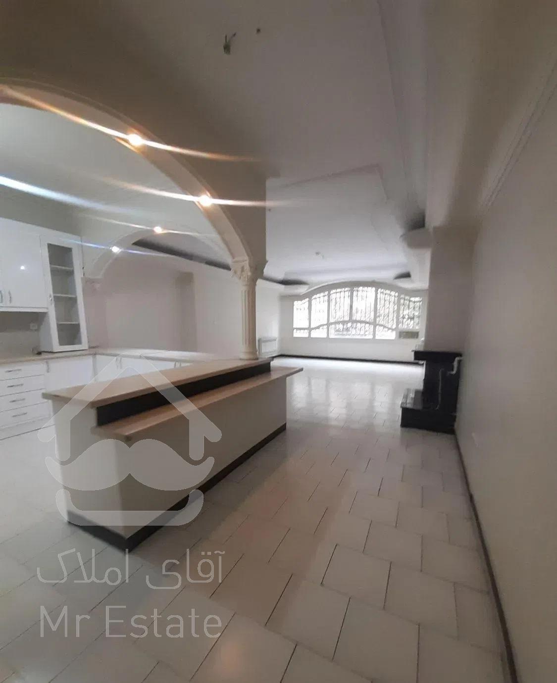 گیشا ۱۳۰ متر سه خواب