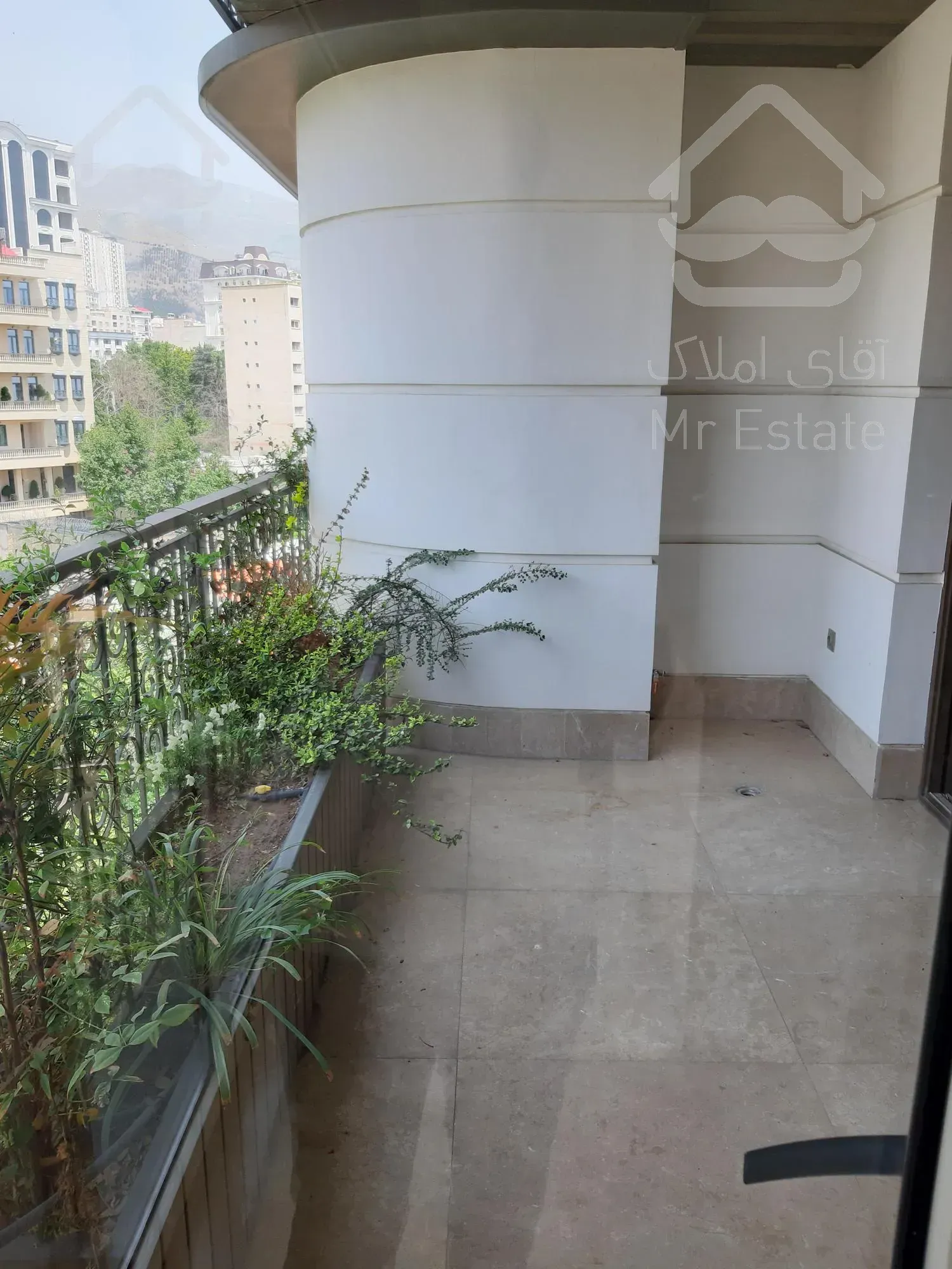 آپارتمان ۱۷۰متر اقدسیه سپند نوسازبرج باغ فول تراس