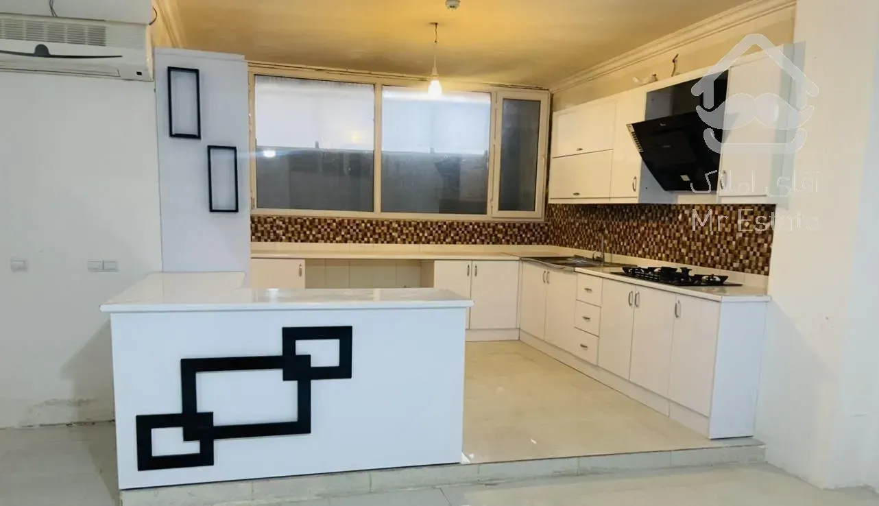 قاضی آباد بالاتر از بیمارستان توحید