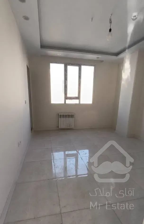 اپارتمان ۱۱۵متری/ کلید نخورده ( میدان شهدا )
