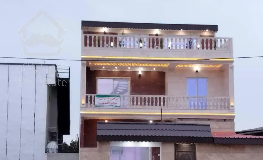 فروش خانه ویلایی ۲۴۲ متری ۲ خوابه