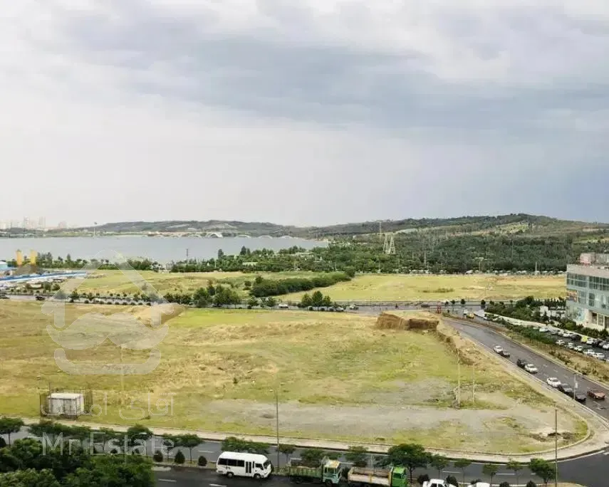 ۱۴۰ متر دو خواب ویو دریاچه تاپ لوکیشن